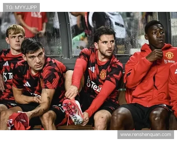 曼联足球俱乐部历史辉煌与未来挑战的深度解析与展望