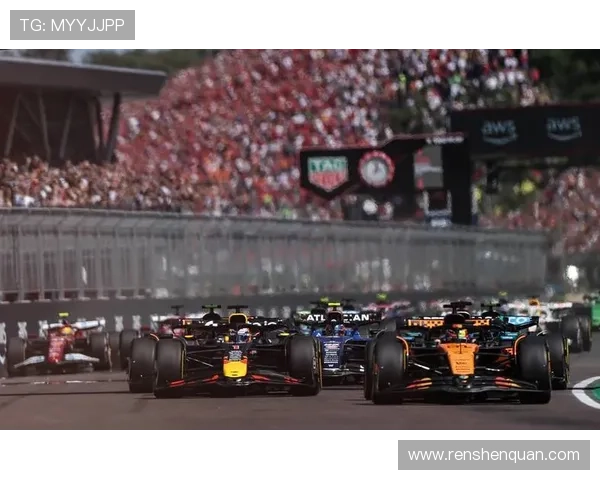 维斯塔潘再度称王梅赛德斯策略失误引发赛季最大争议