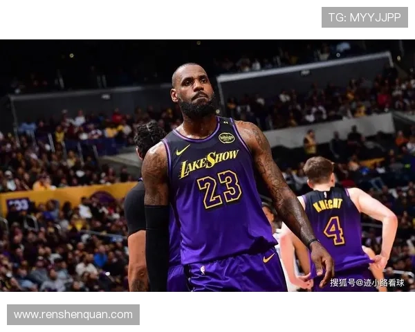 NBA最新动态：勇士队强势反弹，詹姆斯带领湖人迎接季后赛挑战