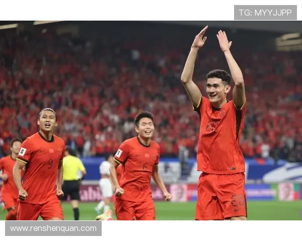 世界杯预选赛激烈角逐 中国队迎战劲敌全力争胜