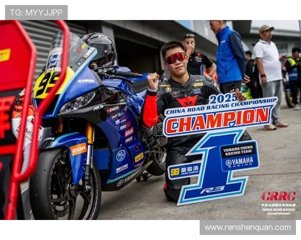 摩托车大奖赛赛场风云再起顶尖车手激烈对决引爆全球焦点热潮持续升温