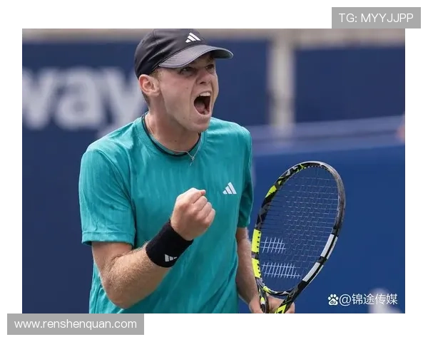 新赛季网球巡回赛焦点对决名将复出引发全球球迷热议赛场竞争升温
